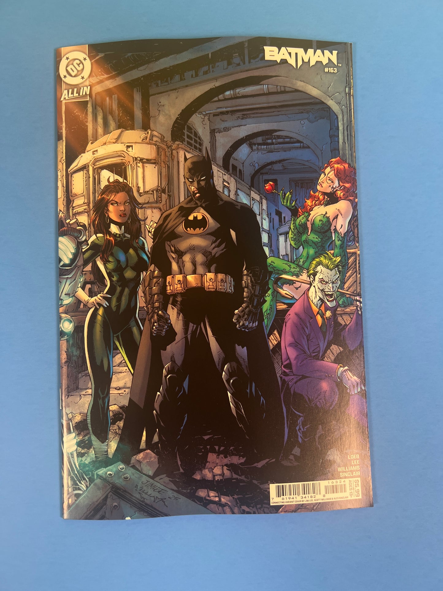 BATMAN #163 CVR B JIM LEE & SCOTT WILLIAMS BATMAN CONNECTING MIDDLE CARD STOCK VAR
