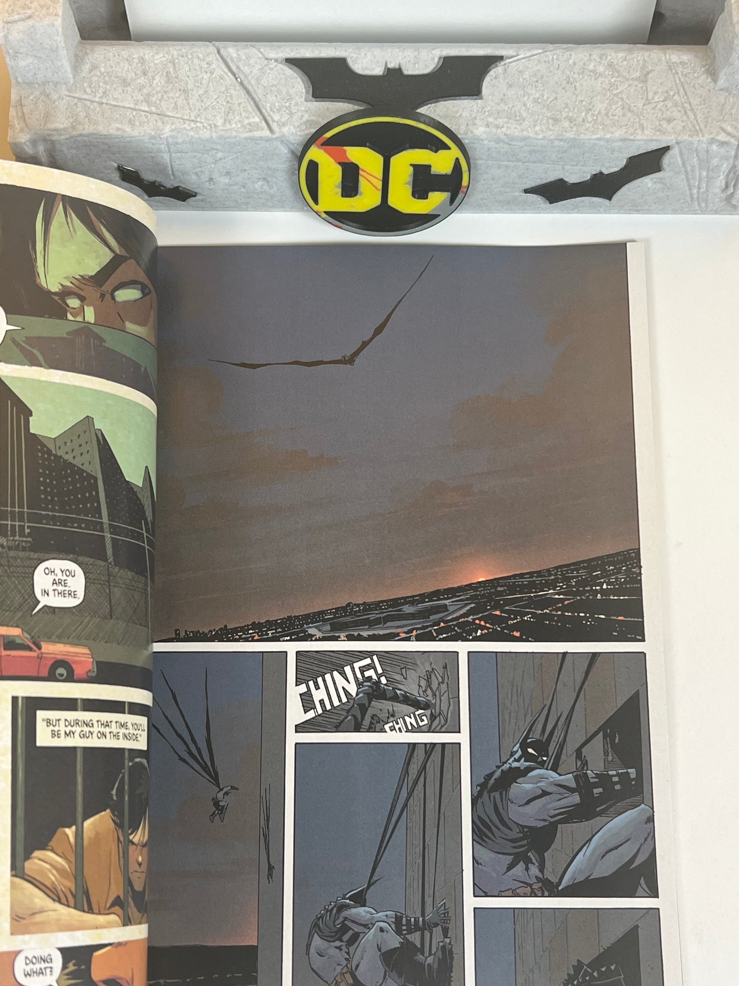 Absolute Batman #20 CVR A Dragotta 2nd Print — Robin Bots Variant (DC Comics)